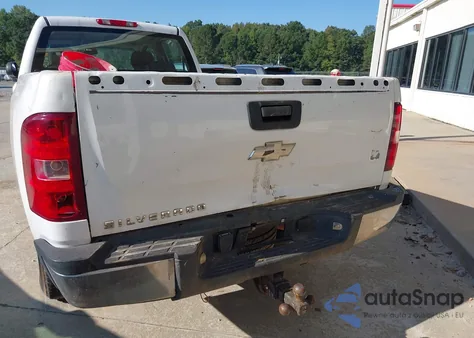 2007 Chevrolet Silverado 2500Hd Work Truck from USA, damaged, VIN 1GCHC23K57F536257